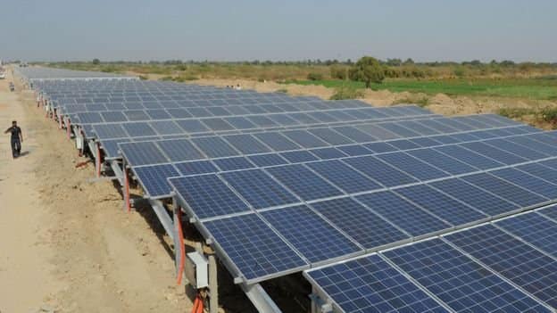 Trump Imposes 126% Tariff on Indian Solar Panels in Trade Dispute