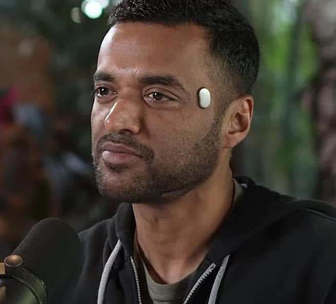 Deepinder Goyal Teases Experimental Wearable ‘Temple’, Announces Waitlist